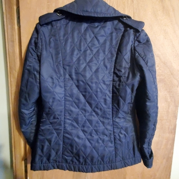 Burberry Navy Quilted Peacoat Nova check. Lined jacket. Sz small. - Picture 14 of 16